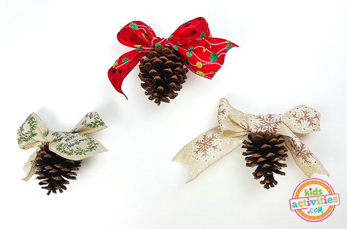 DIY Craft for Christmas - Kids Activities Blog -  step 2