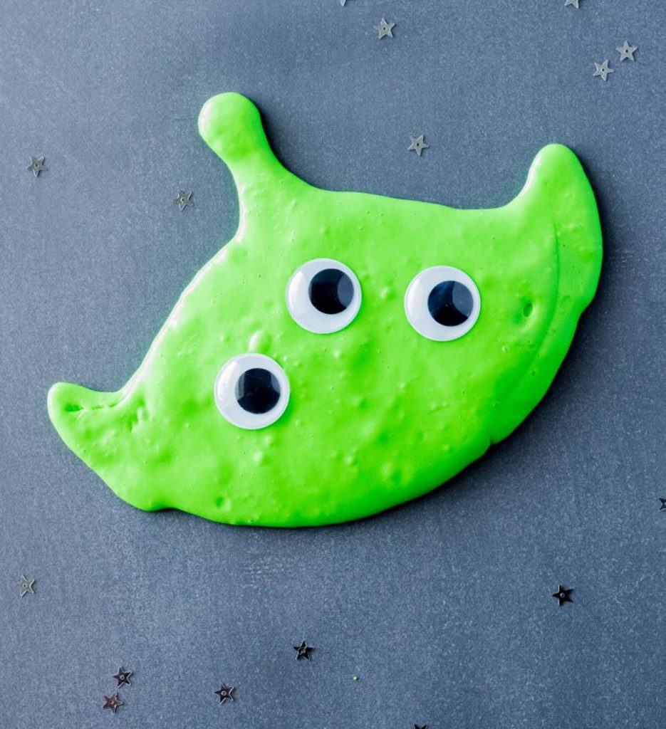 ideas for christmas homemade gifts- Green slime with googly eyes to look like alien slime from toy story.