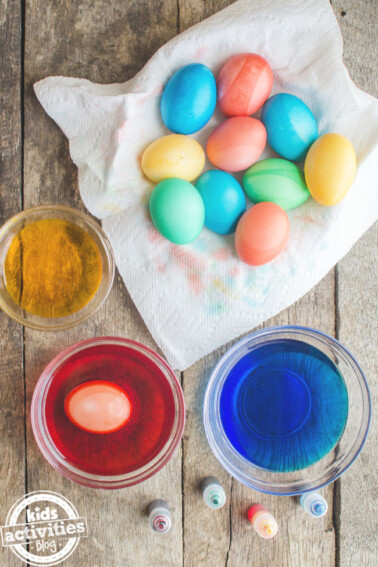 how to dye easter eggs