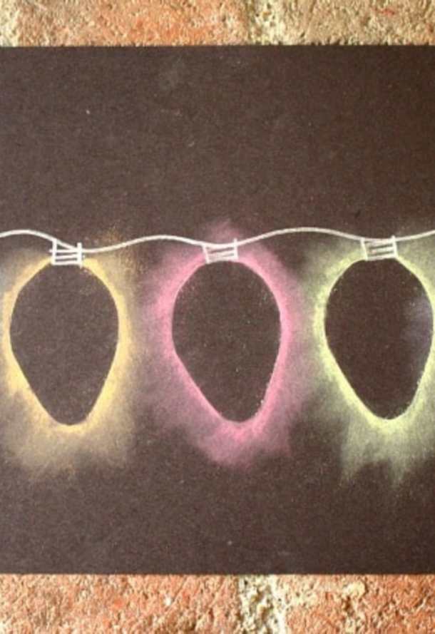 Christmas light chalk is the best Christmas craft because it looks like the lights glow.