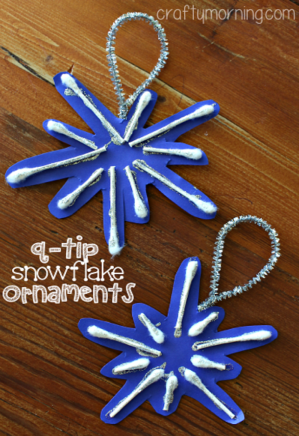 snowflake craft for kids - q tip snowflakes on paper backing from Crafty Morning